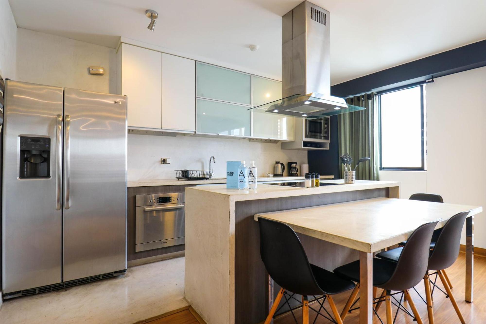 Astonishing 2Br At Malecon Apartment Lima Exterior photo